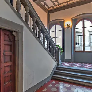 Lovely Flat In The Historical Palazzo Gherardi Appartamento Firenze